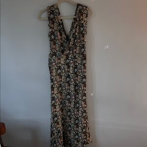 Doen Floral Midi Dress - Black and Cream